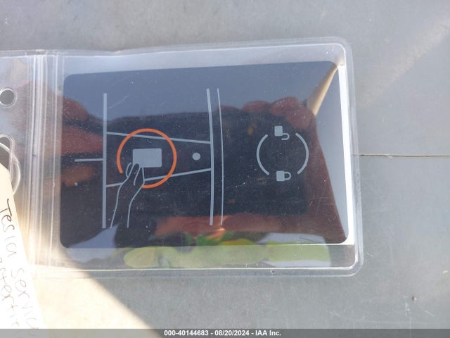 2024 TESLA MODEL X 7SAXCDE5XRF446546 Photo 10