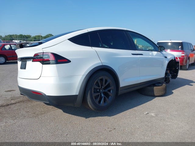 2024 TESLA MODEL X 7SAXCDE5XRF446546 Photo 3