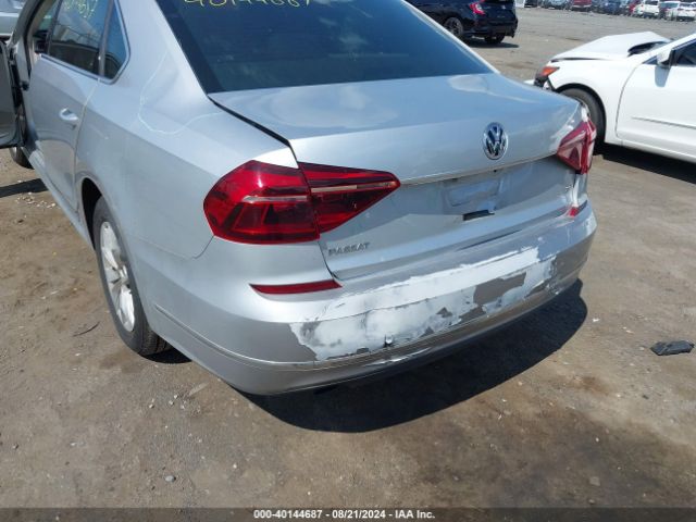 1VWAT7A38HC043523 Volkswagen Passat 1.8t S