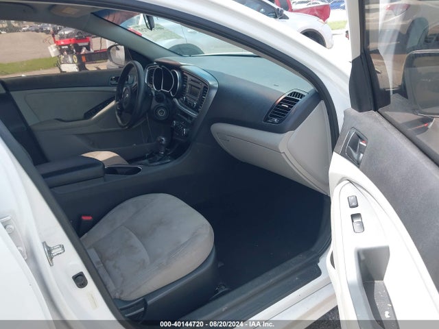 KIA Optima Lx 2015 5XXGM4A71FG355126 Image 5