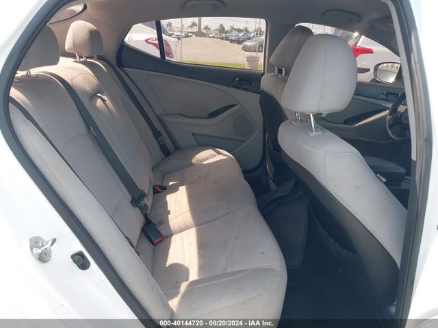 KIA Optima Lx 2015 5XXGM4A71FG355126 Image 8
