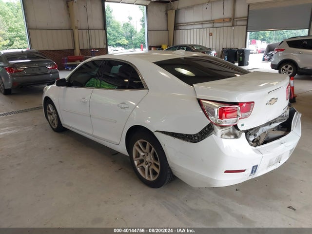 Chevrolet MALIBU 1LT 2015 1G11C5SL7FF316638 Image 3