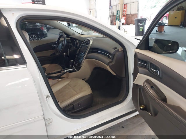 Chevrolet MALIBU 1LT 2015 1G11C5SL7FF316638 Image 5
