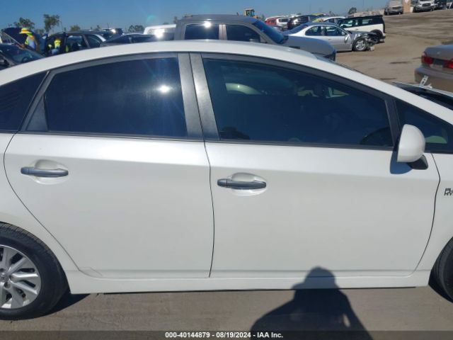 JTDKN3DP3E3055843 Toyota Prius Plug-in Advanced