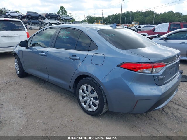 Toyota COROLLA LE 2022 JTDEPMAE1NJ221546 Image 3