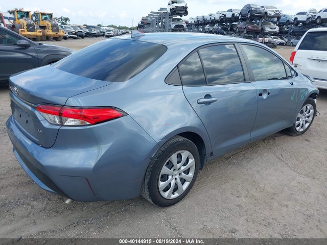 Toyota COROLLA LE 2022 JTDEPMAE1NJ221546 Image 4