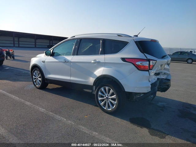 Ford Escape Titanium 2017 1FMCU0JD9HUD36880 Image 3