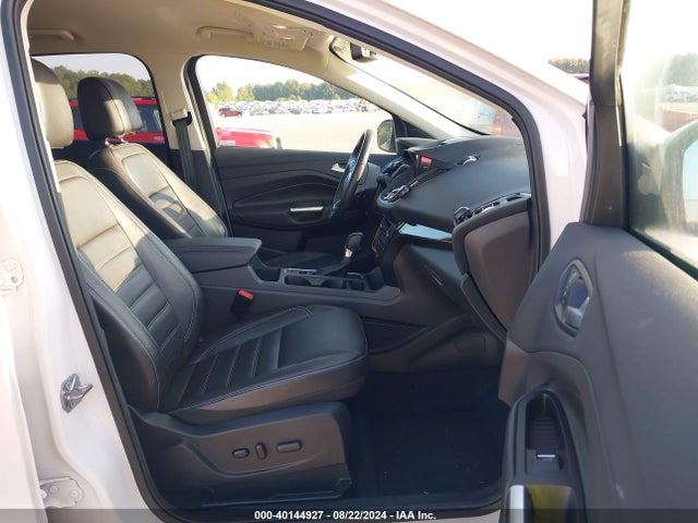 Ford Escape Titanium 2017 1FMCU0JD9HUD36880 Image 5