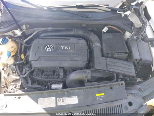 1VWAT7A31FC052870 Volkswagen Passat 1.8t Wolfsburg Edition