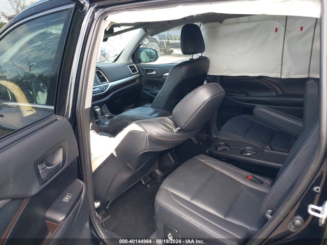 Toyota Highlander Xle 2019 5TDJZRFH0KS591250 Image 8