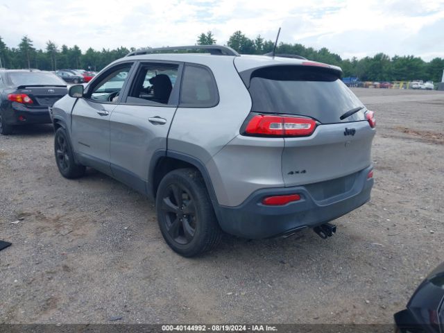 1C4PJMCB2GW191587 Jeep Cherokee Altitude