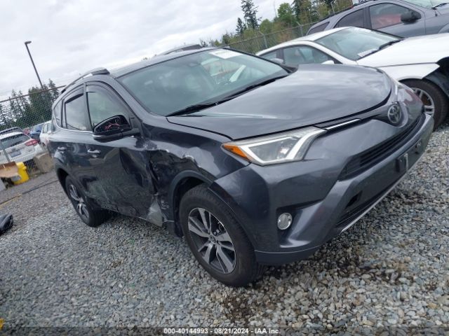 JTMWFREV9JD122853 Toyota Rav4 Xle