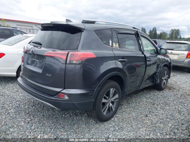 JTMWFREV9JD122853 Toyota Rav4 Xle