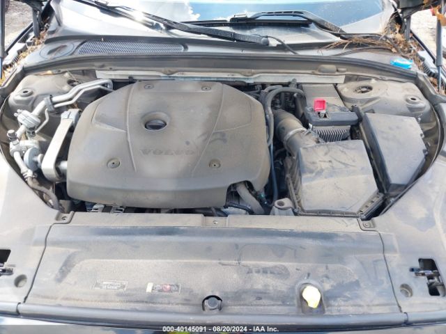 LVY982AK6JP029158 Volvo S90 T5 Momentum