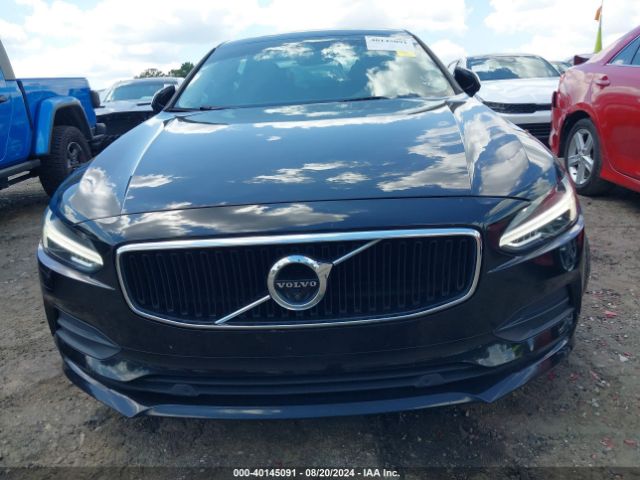LVY982AK6JP029158 Volvo S90 T5 Momentum