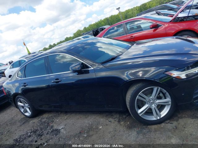 LVY982AK6JP029158 Volvo S90 T5 Momentum