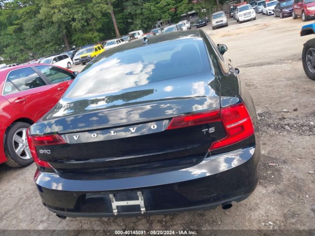 LVY982AK6JP029158 Volvo S90 T5 Momentum