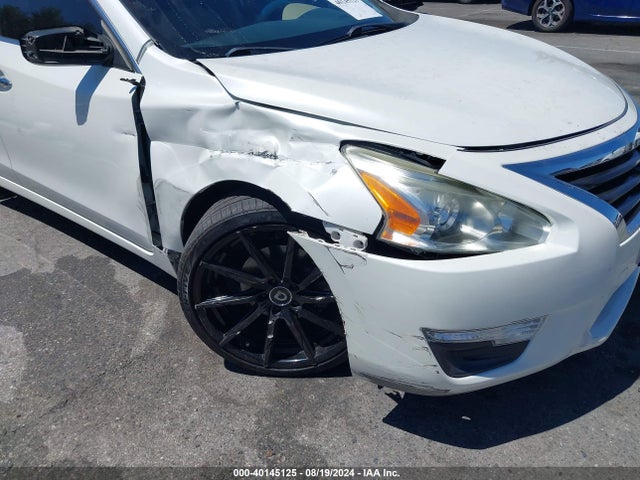 Nissan Altima 2.5 S 2014 1N4AL3AP3EC182622 Image 6