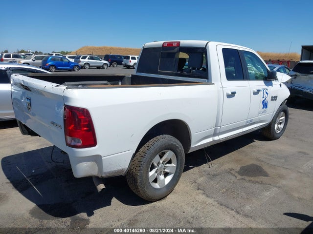 1C6RR7GG7HS680477 RAM 1500 Slt Quad Cab 4x4 6'4 Box
