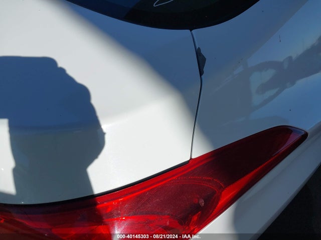 Продажа на аукционе авто 2013 Hyundai Elantra Gls, vin: 5NPDH4AE1DH378610, номер лота: 40145303