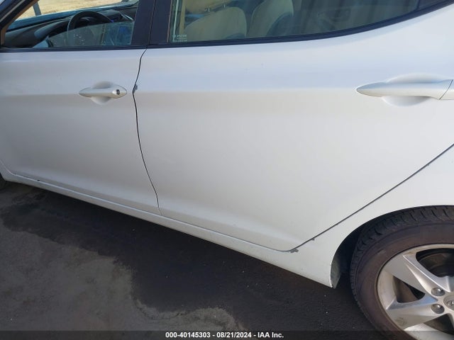 Продажа на аукционе авто 2013 Hyundai Elantra Gls, vin: 5NPDH4AE1DH378610, номер лота: 40145303