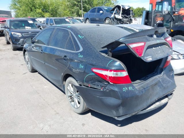 4T1BF1FKXHU305902 Toyota CAMRY SE