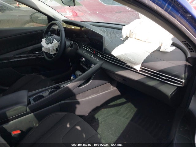 Hyundai ELANTRA SEL 2023 5NPLS4AG4PH107396 Image 5