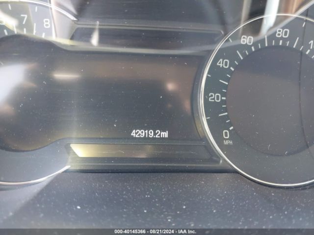 2LMTJ6KP2GBL20470 Lincoln Mkx Select