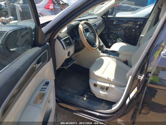 1V2YR2CA1KC582683 Volkswagen Atlas 3.6l V6 Se W/technology R-line