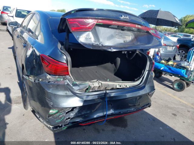 3KPF34AD4ME383108 KIA Forte Gt-line