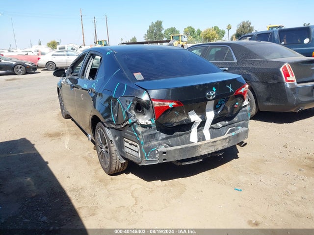 Toyota COROLLA LE 2018 2T1BURHE3JC053235 Image 3