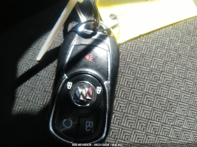 KL4MMDS25MB088012 Buick Encore Gx Fwd Select