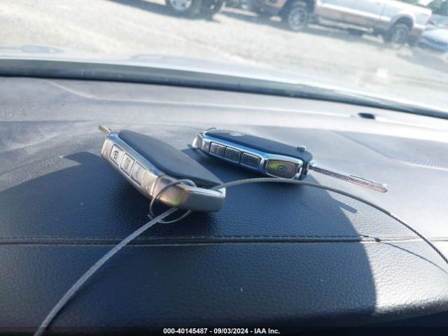 3KPF24AD0KE104995 KIA Forte Lxs
