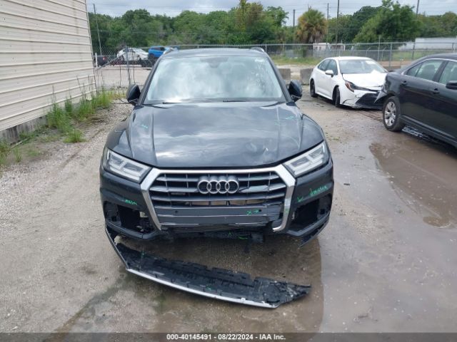 WA1BNAFY2J2236193 Audi Q5 2.0t Premium/2.0t Tech Premium