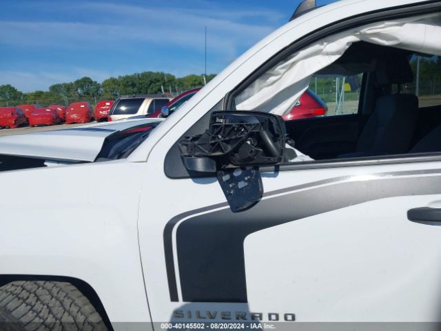 1GCVKPEH1JZ352654 Chevrolet Silverado 1500 Custom