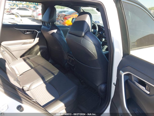 2T3E6RFV8RW054876 Toyota Rav4 Hybrid Xse
