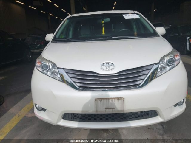 5TDYZ3DCXHS797820 Toyota Sienna Xle 8 Passenger
