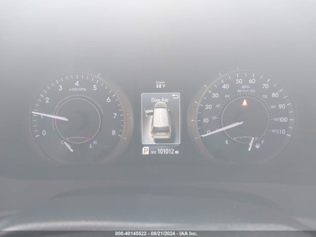 5TDYZ3DCXHS797820 Toyota Sienna Xle 8 Passenger