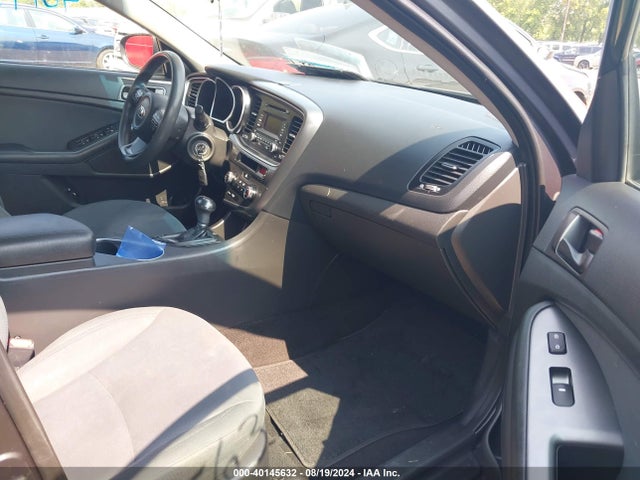 KIA Optima Lx 2015 KNAGM4A78F5624062 Image 5
