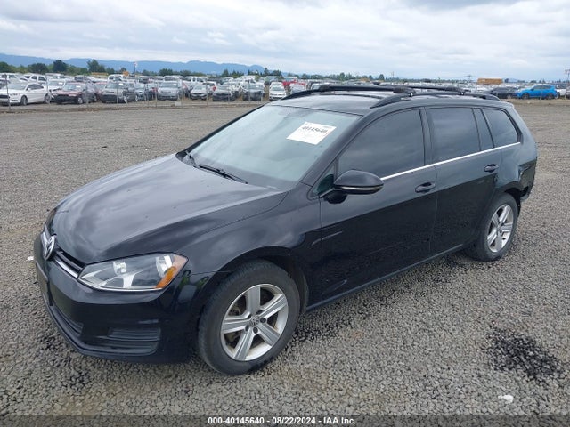 3VWCA7AU1FM510493 Volkswagen Golf Sportwagen Tdi S 4-door