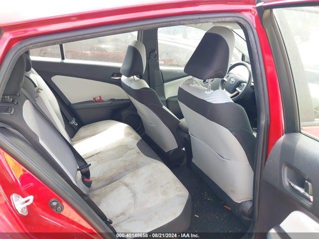 Toyota Prius Two Eco 2017 JTDKARFU2H3051479 Image 8