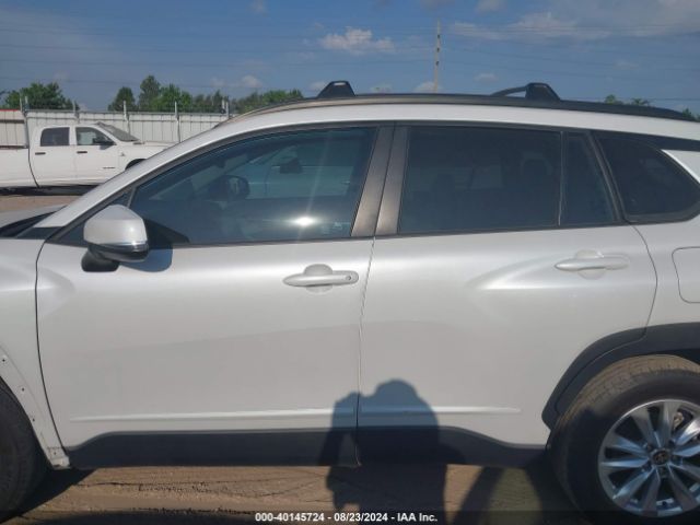 7MUCAAAGXNV004918 Toyota Corolla Cross Le