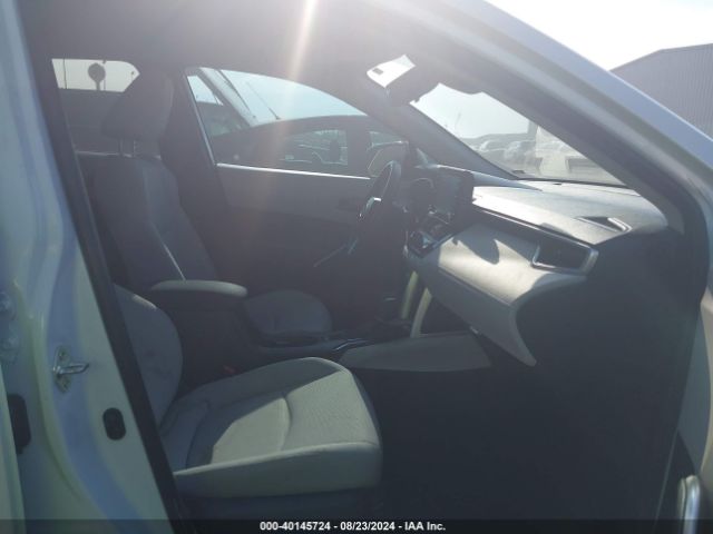 7MUCAAAGXNV004918 Toyota Corolla Cross Le