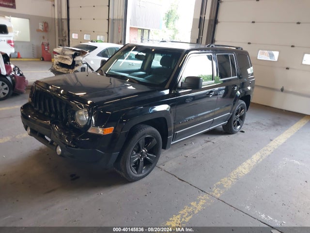 1C4NJPBA1ED758365 Jeep Patriot Altitude