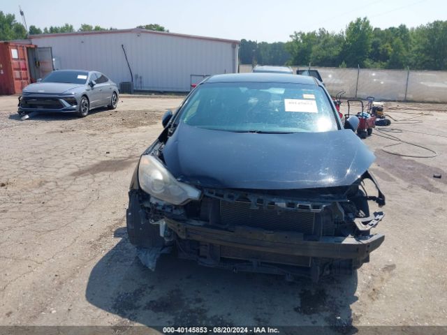 KNAFX4A69E5240137 KIA FORTE LX