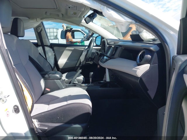 Toyota Rav4 Xle 2017 2T3WFREV0HW374360 Image 5