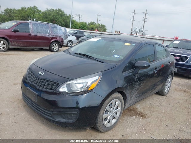 KIA RIO LX 2015 KNADM4A32F6440844 Image 2