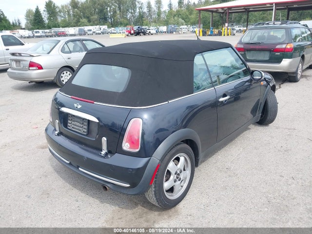 2006 MINI COOPER WMWRF33556TG13866 Photo 3