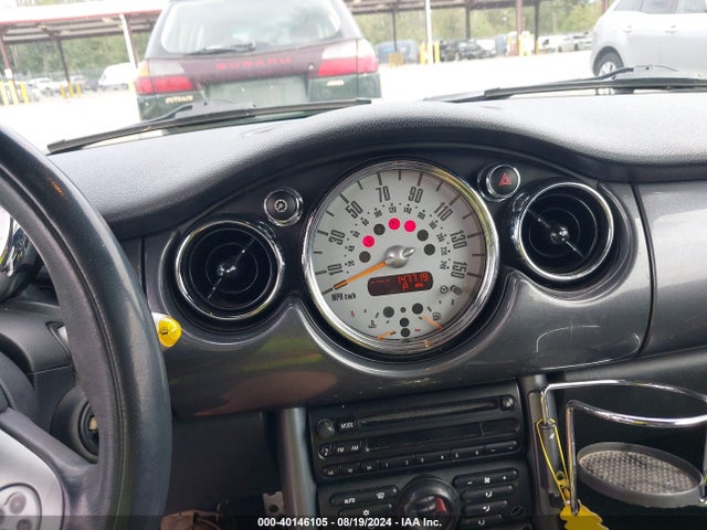 2006 MINI COOPER WMWRF33556TG13866 Photo 6
