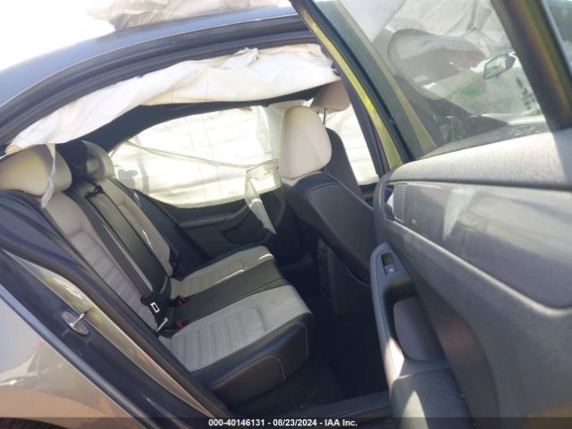 3VWD17AJ9GM249612 Volkswagen Jetta 1.8t Sport